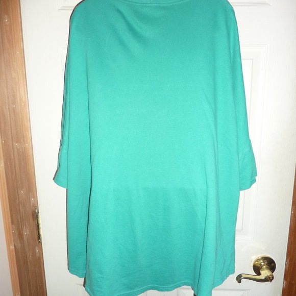 Luved Clothing - Made in Canada Cardigan - Picture 3 of 8